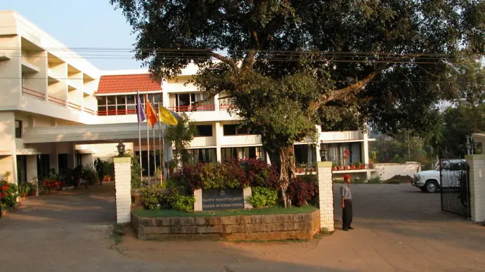 Club house 